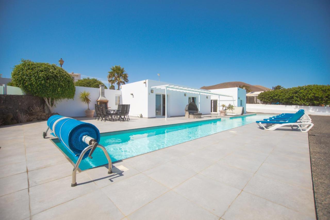 Willa Casa Conil With A Private 25 Meter Heated Pool Zewnętrze zdjęcie
